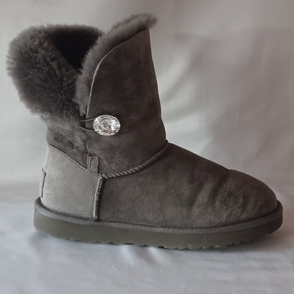 UGG Bailey Button Bling Shearling Winter Boots 2 Tone Gray Women's Size 8 - Picture 7 of 10